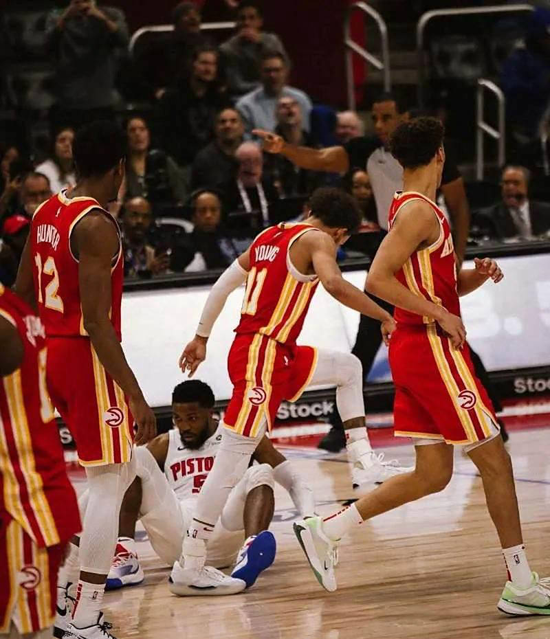 老鹰拒绝续约！特雷杨告别亚特兰大