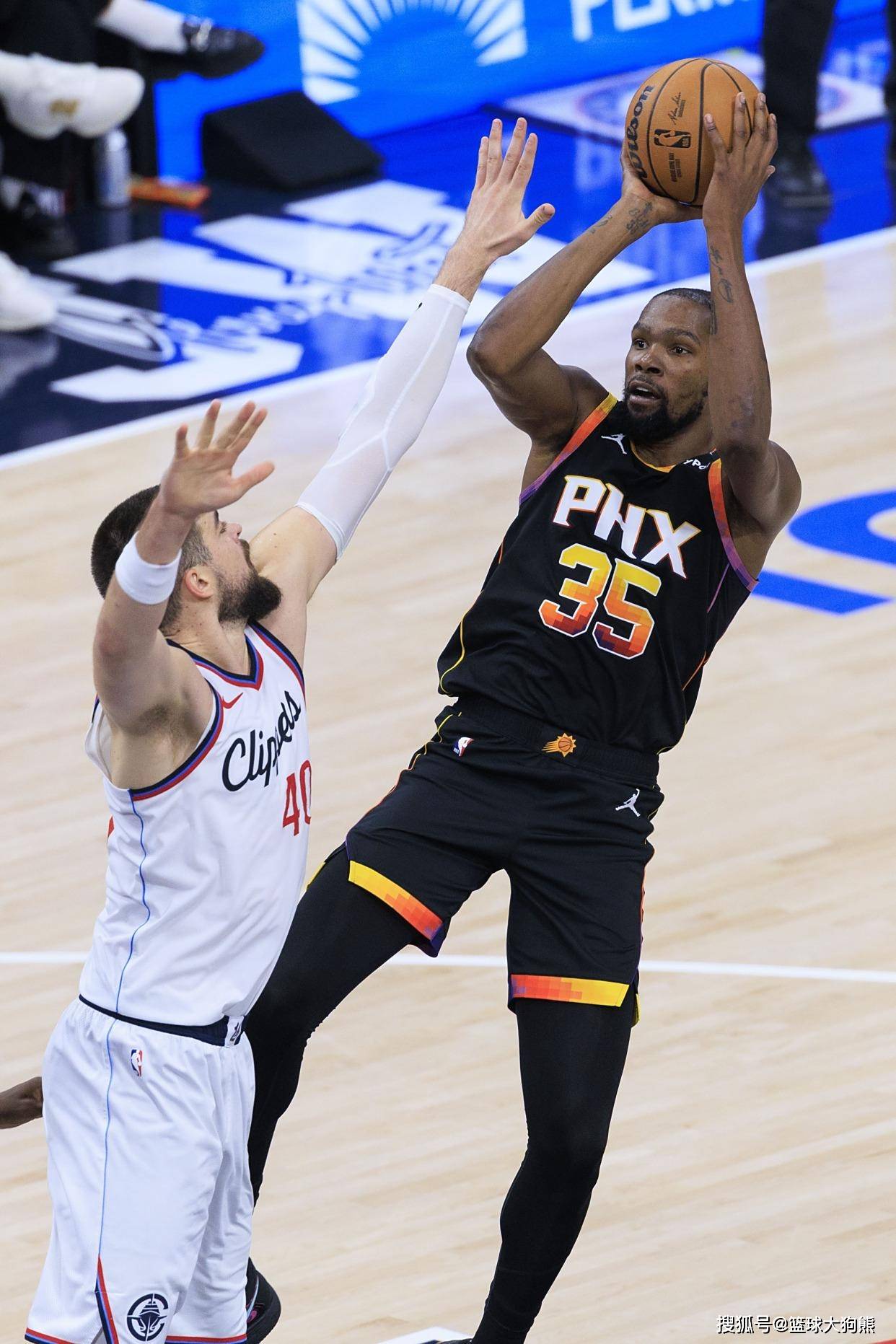 杜兰特转型？得分王可化身控球前锋！火箭队控卫荒，自此迎刃而解